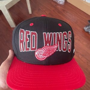 Detroit Red wings SnapBack - Like New